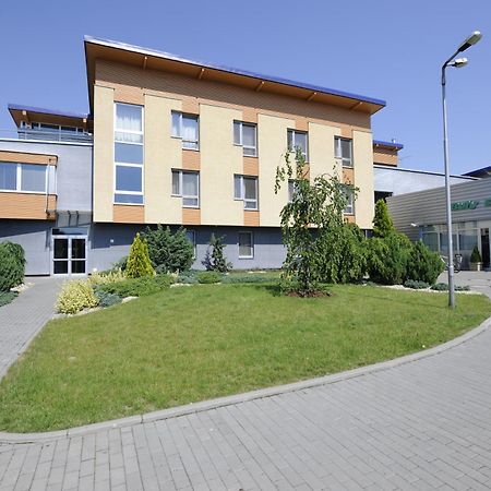 Hotel Buly Arena Kravaře Exterior foto