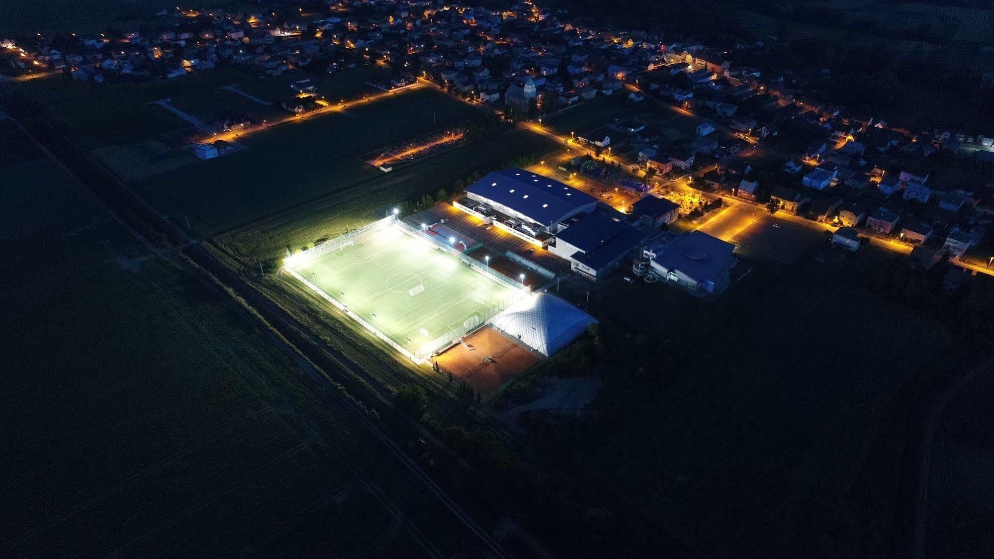 Hotel Buly Arena Kravaře Exterior foto
